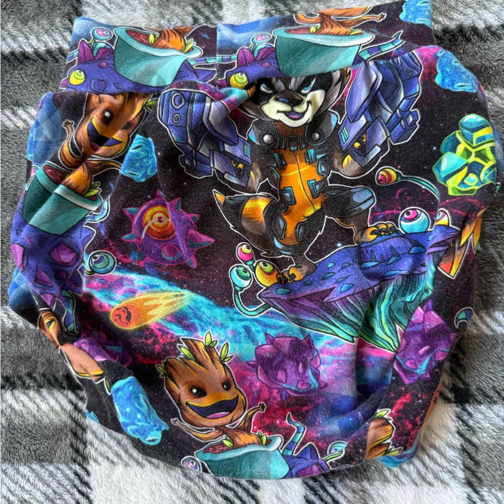 Guardians of the Galaxy: Colorful Character Print Shorts